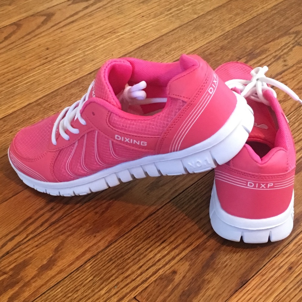 Women's Running Shoes, Sneakers, Walking Shoes.